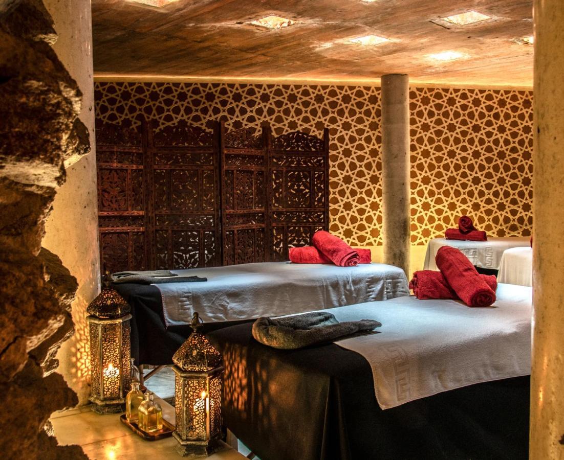 Hotel Medina Mudejar Banos Arabes
